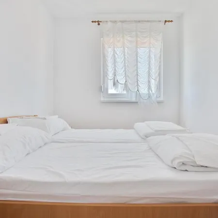 2 Bedroom Amazing In Appartement *